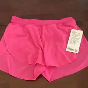 Lululemon Find your pace shorts